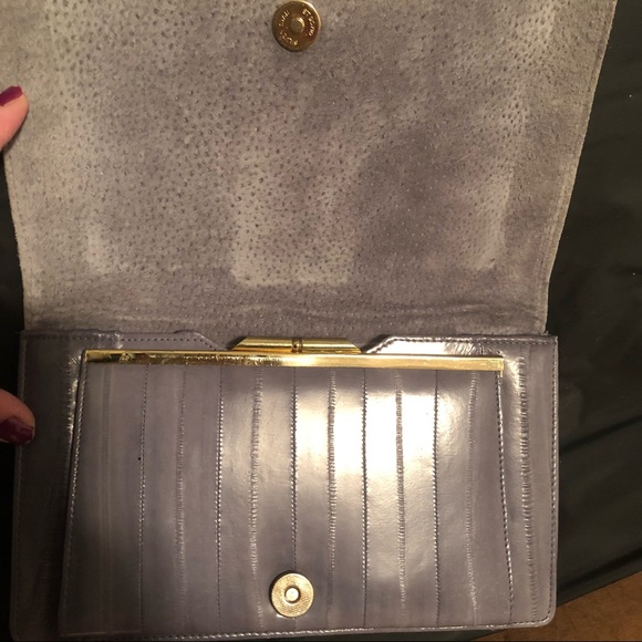Eel Skin clutch - Picture 3 of 9
